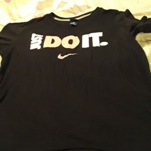 Nike tee